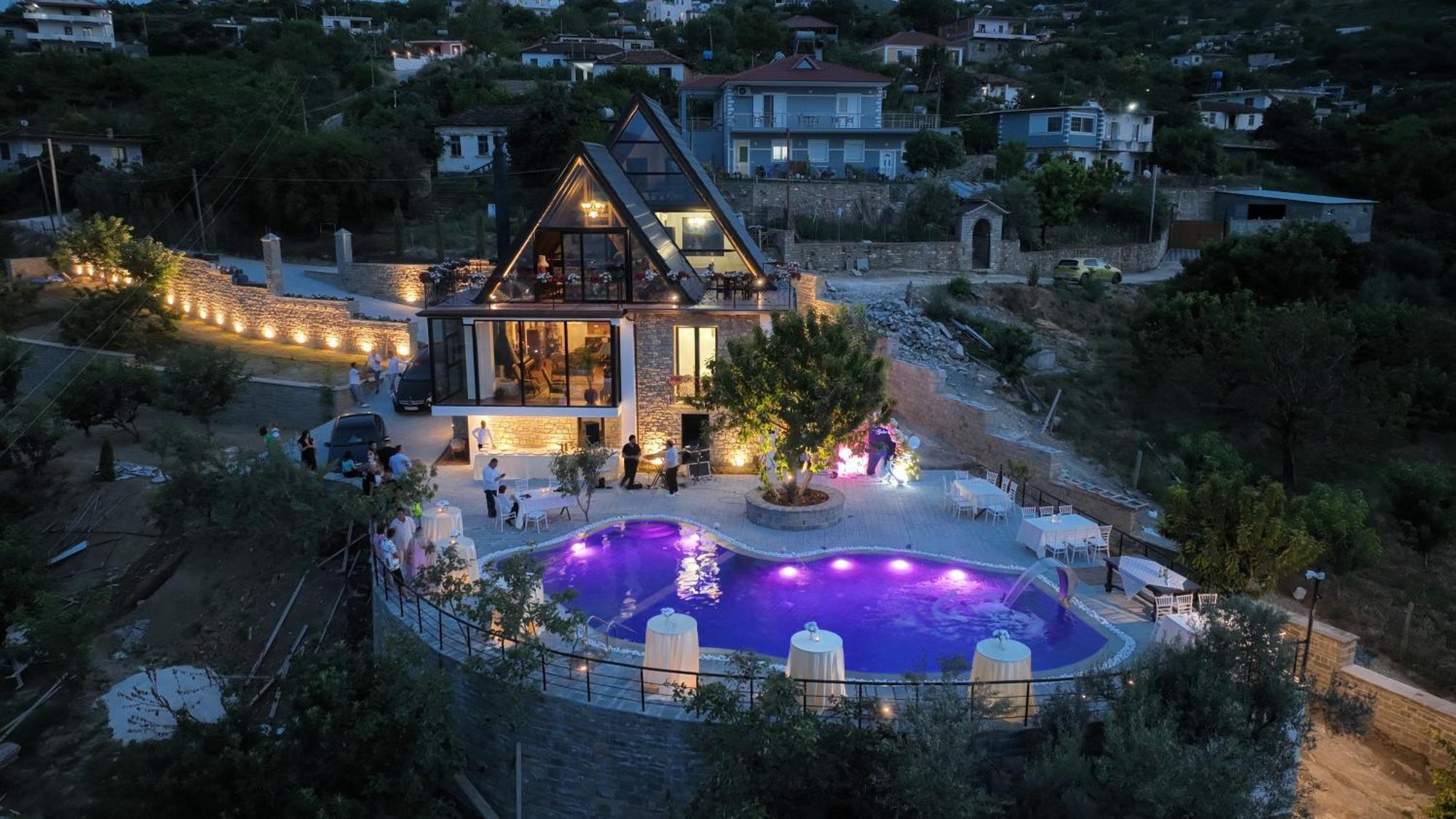 Sunrise House - Swimming Pool Villa Berat Exterior photo