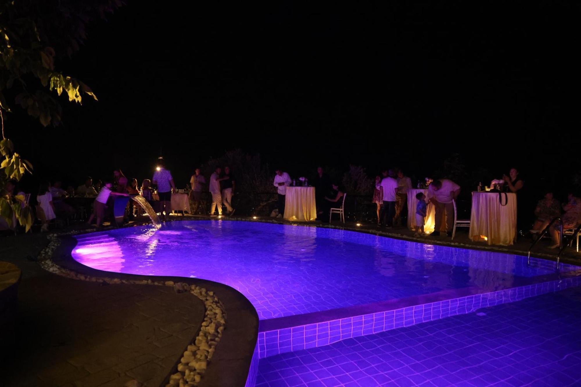 Sunrise House - Swimming Pool Villa Berat Exterior photo